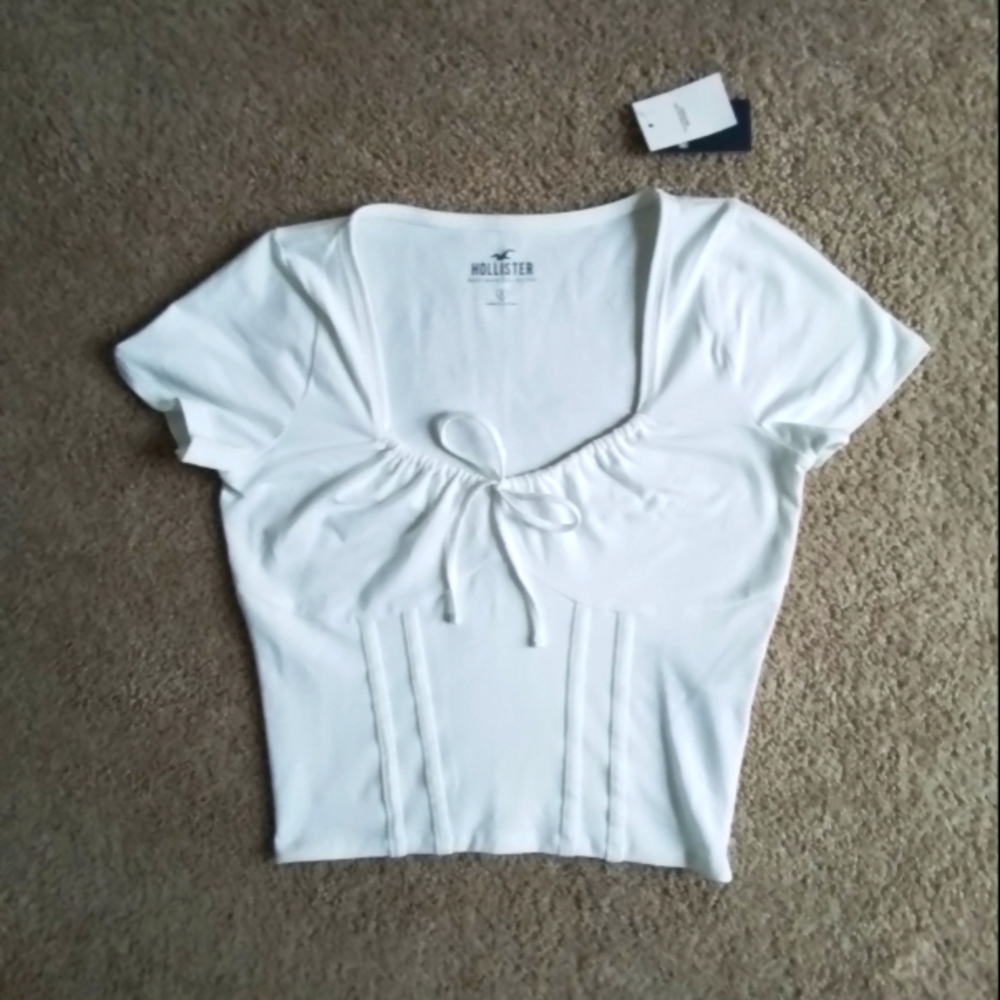 Hollister White Front Tie Tee Shirt Crop Top